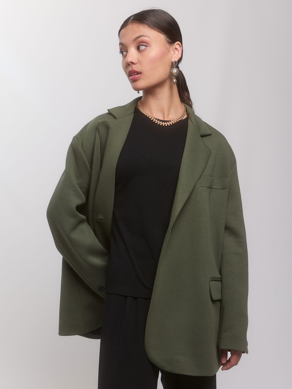 Marynarka oversize khaki – klasyka dla kobiet