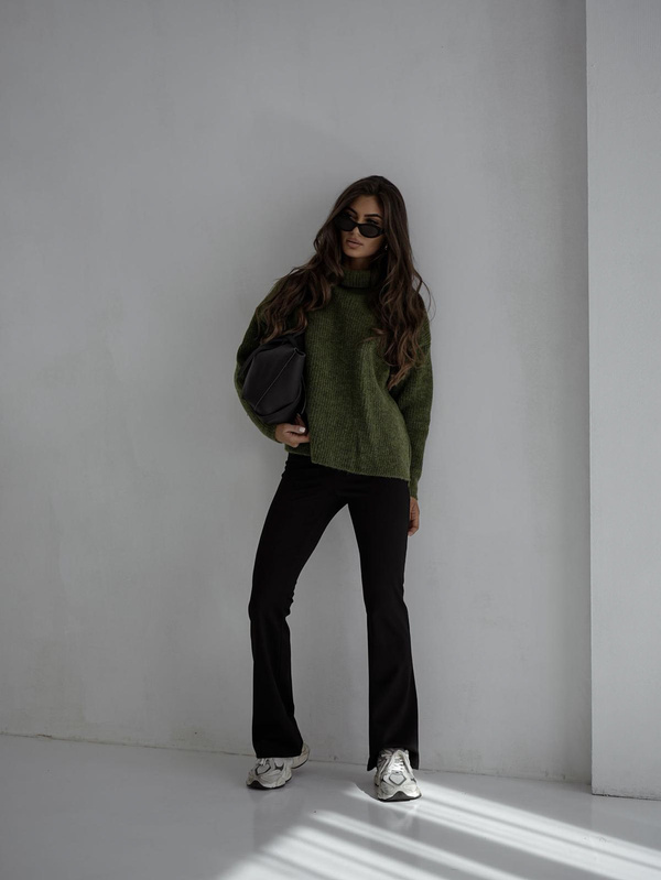 Golf damski wełniany AURA – khaki