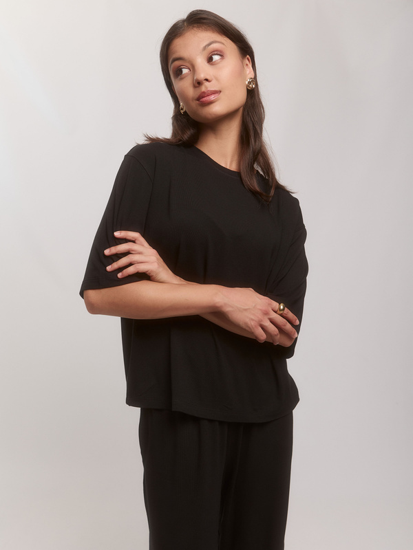 Komplet damski oversize z wiskozy – czarny zestaw CALMA