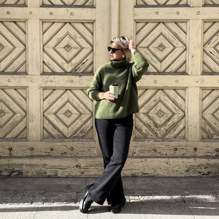 Golf damski wełniany AURA – khaki