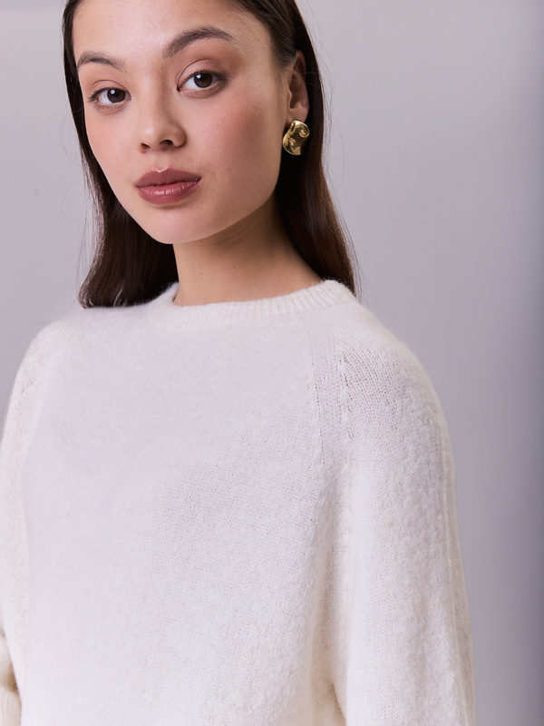 Sweter damski z alpaki ALPANO- kremowy 